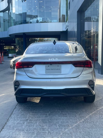 2022 Kia FORTE 4 PTS L 20L TA AAC SIN ENCEDIDO BOTON R-16