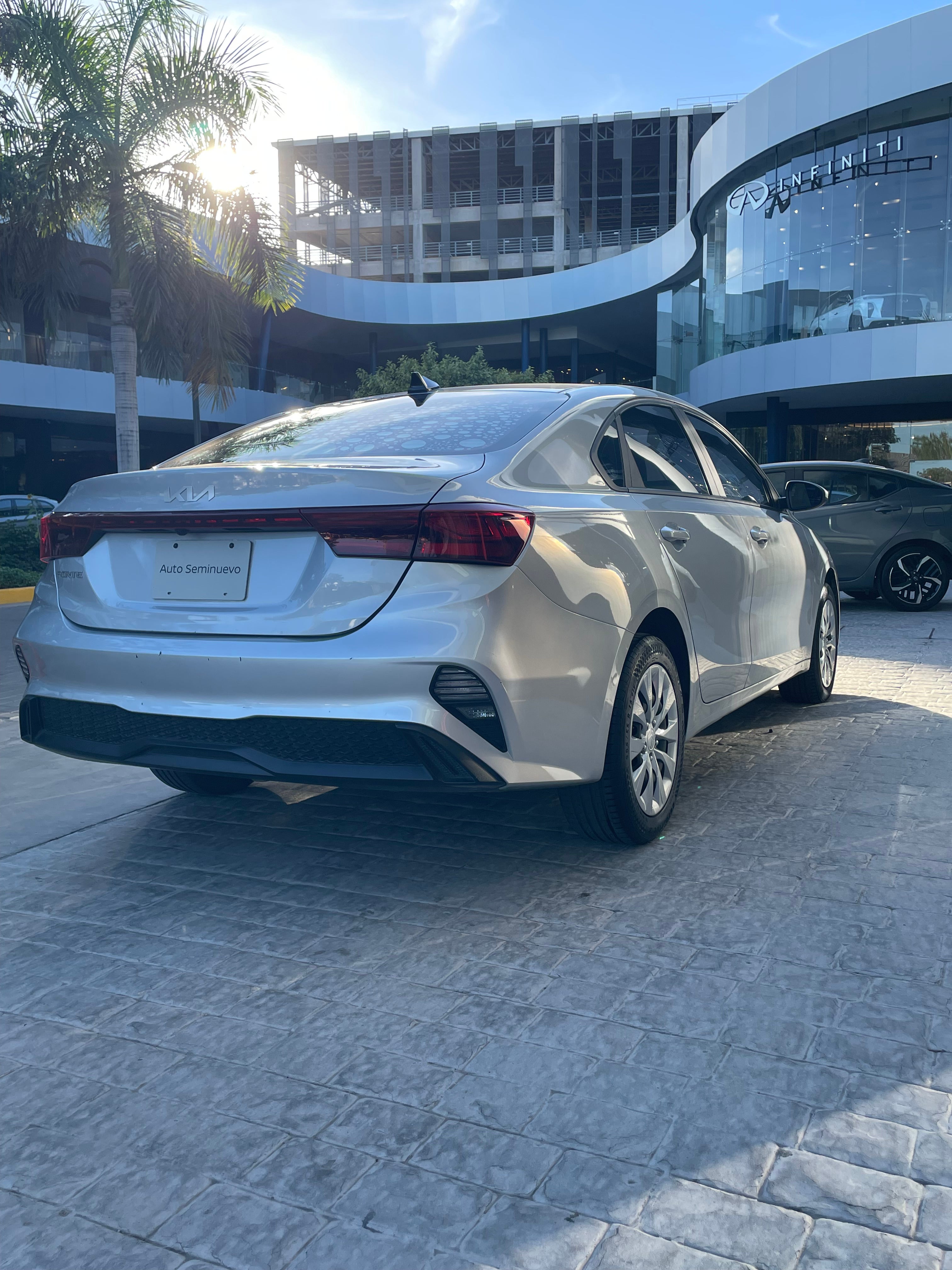 2022 Kia FORTE 4 PTS L 20L TA AAC SIN ENCEDIDO BOTON R-16