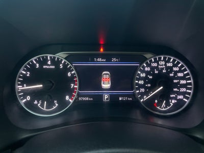 2023 Nissan SENTRA 4 PTS SR CVT AAC ASTOS DEPORTIVOS BOSE QC F LED RA-18