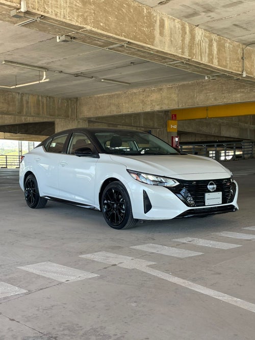 2025 Nissan SENTRA 4P SR MIDNIGHT ED. BI-TONO L42.0 AUT