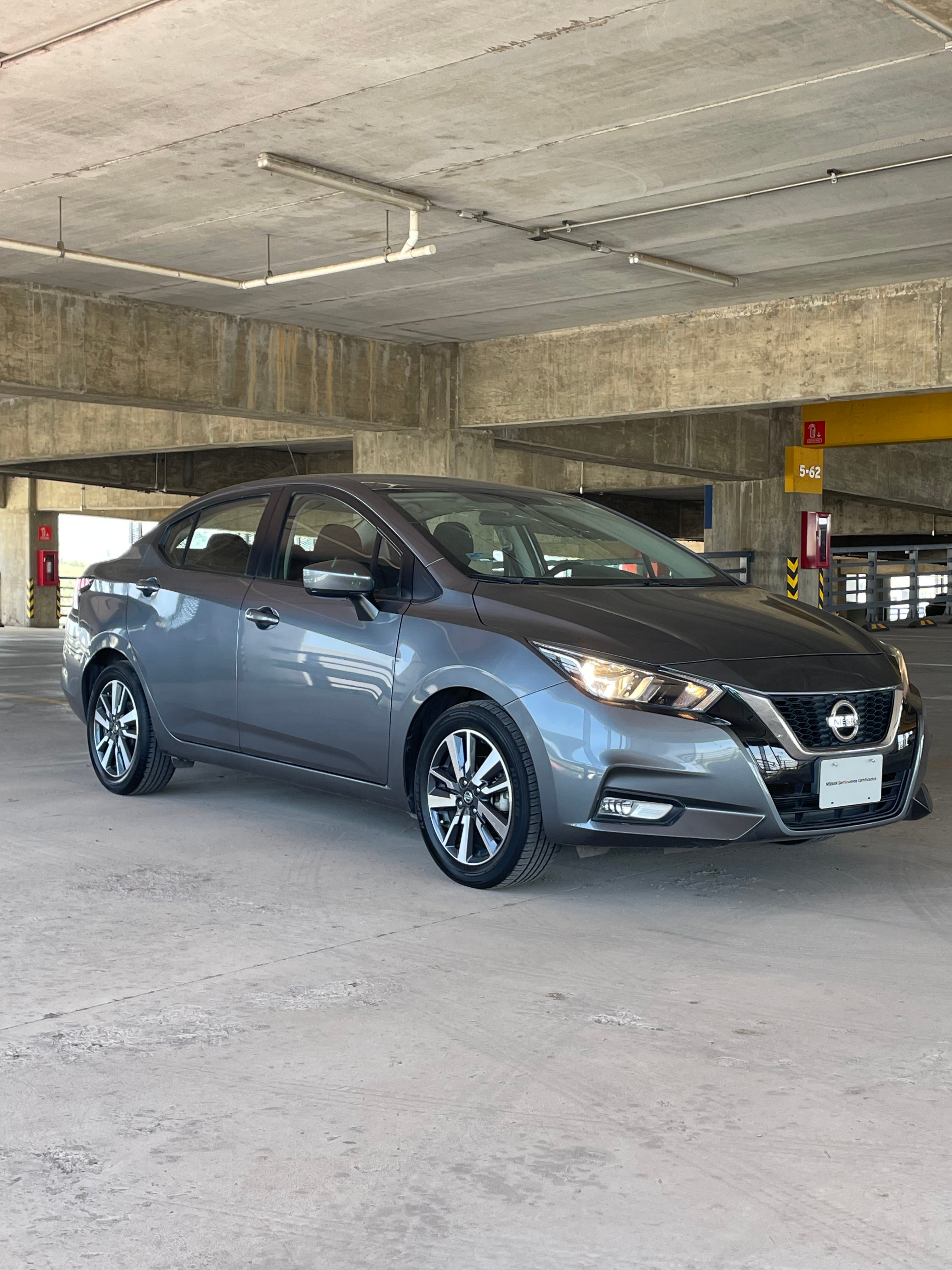 2022 Nissan VERSA 4 PTS ADVANCE TM5 AAC VE F NIEBLA RA-16
