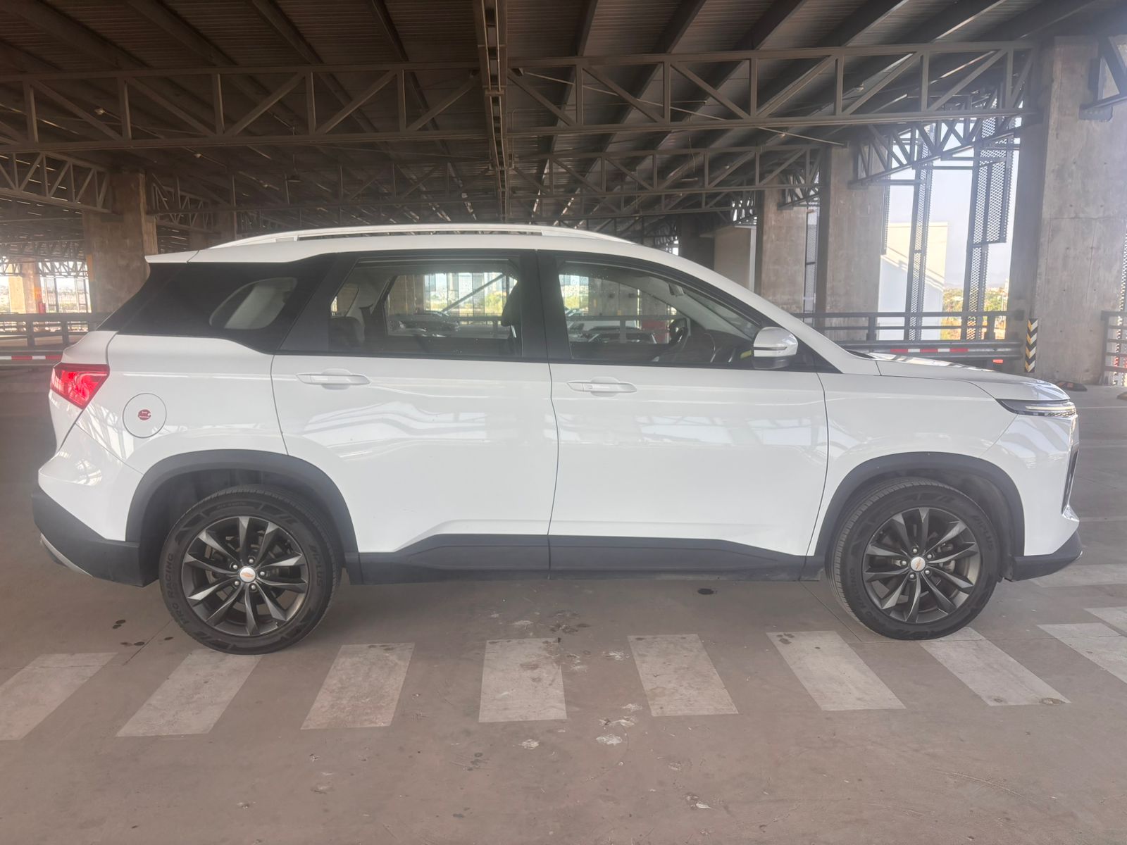 2023 Chevrolet CAPTIVA A 5 PTS LT 15T TA AAC 5 PAS RA-18