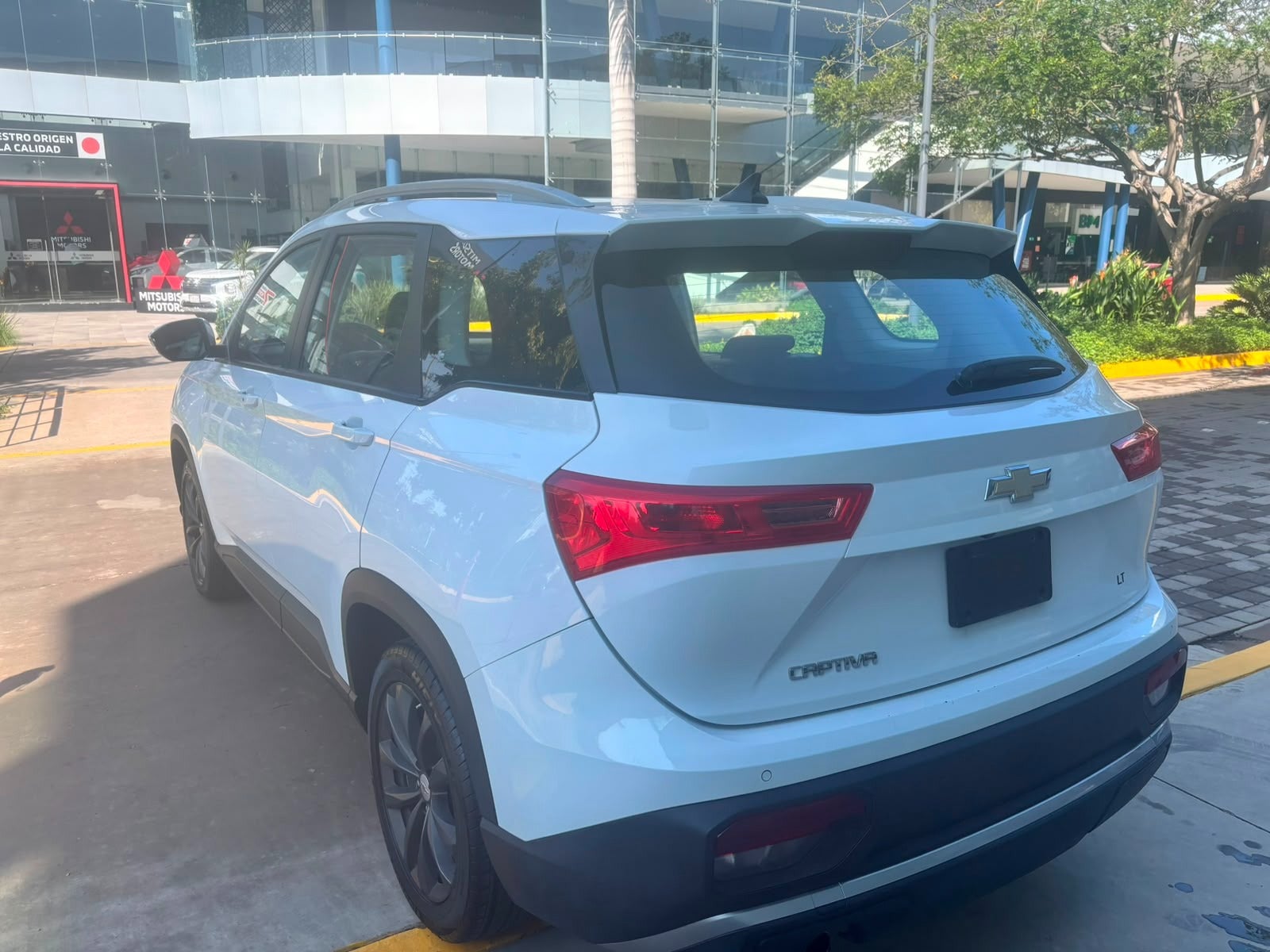 2023 Chevrolet CAPTIVA A 5 PTS LT 15T TA AAC 5 PAS RA-18