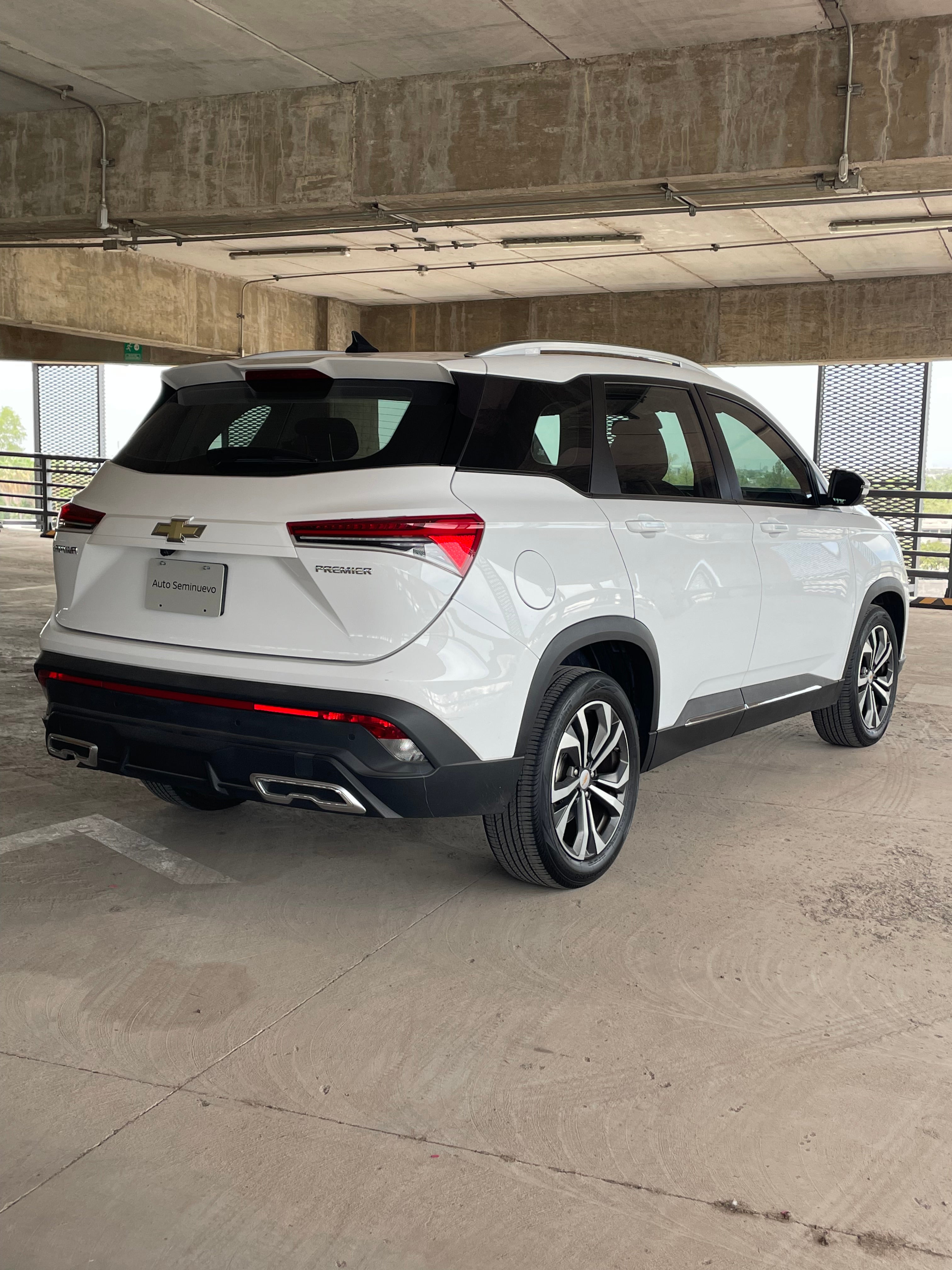 2024 Chevrolet CAPTIVA C 5 PTS PREMIER 15T TA AAC AUT PIEL TP 7 PAS RA-18