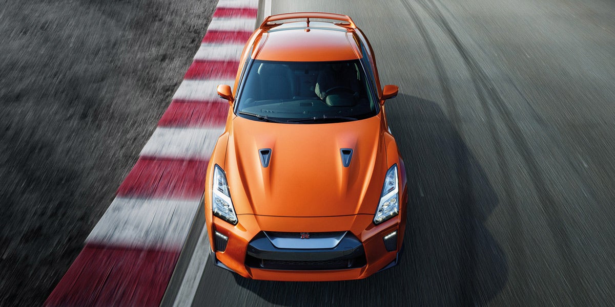 Nissan GT-R Exterior4