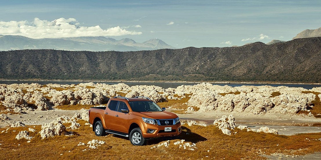 Nissan NP300 Frontier Exterior3