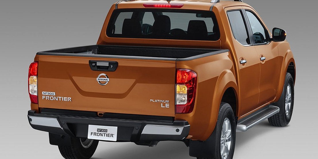 Nissan NP300 Frontier Exterior5