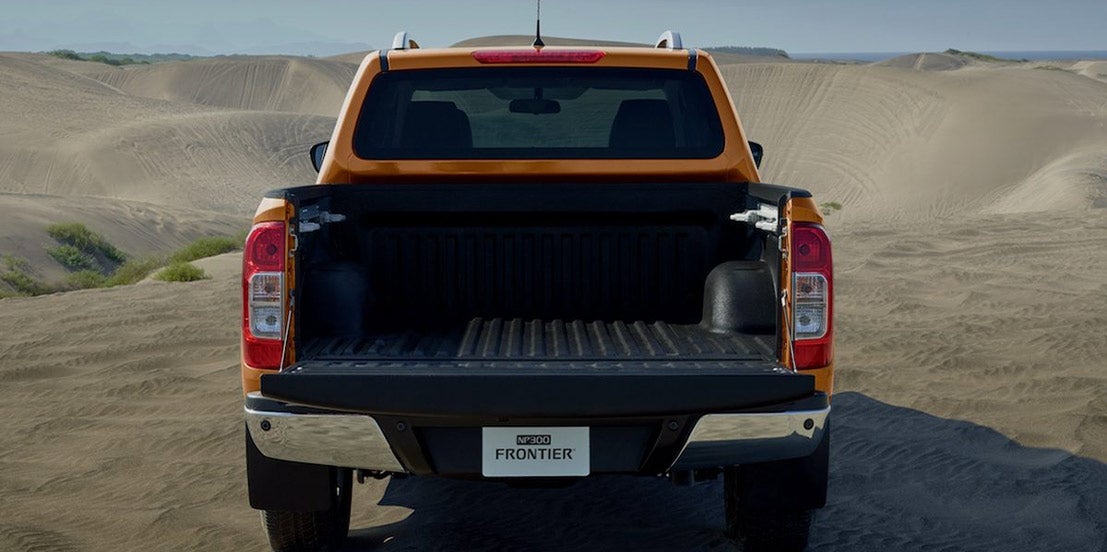 Nissan NP300 Frontier Exterior6